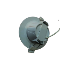SLEEK CONCEAL LIGHT