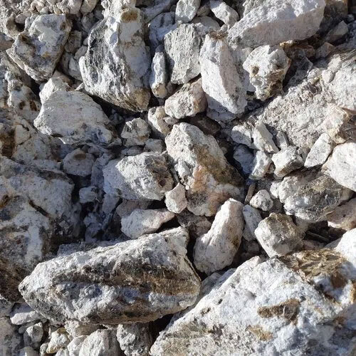 Potash Feldspar Lump - Application: Ceramics And Glass Manufacturing