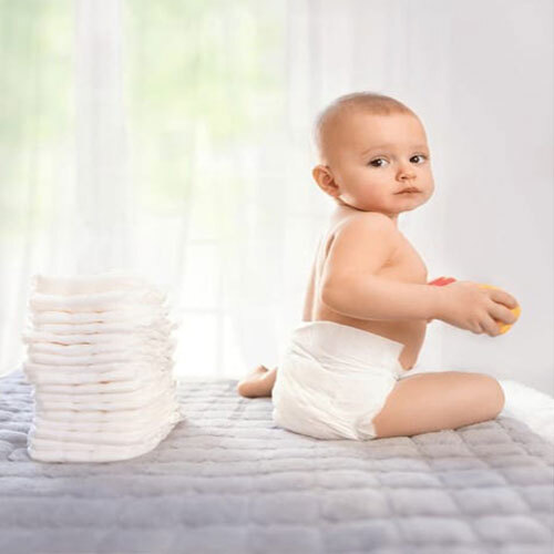 Medium Size Diaper - Color: White