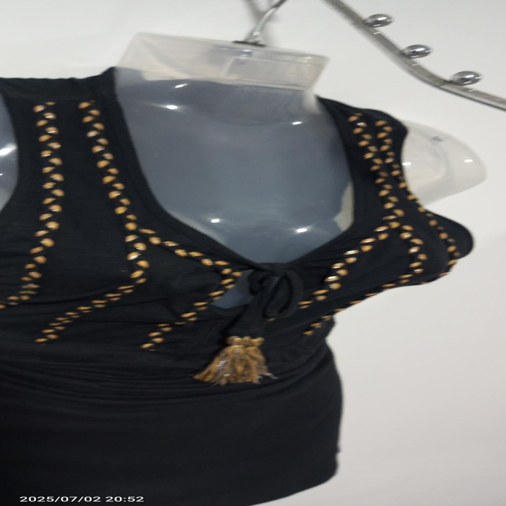 Ladies Top - Color: Black