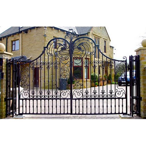 Iron Gate - Color: Black