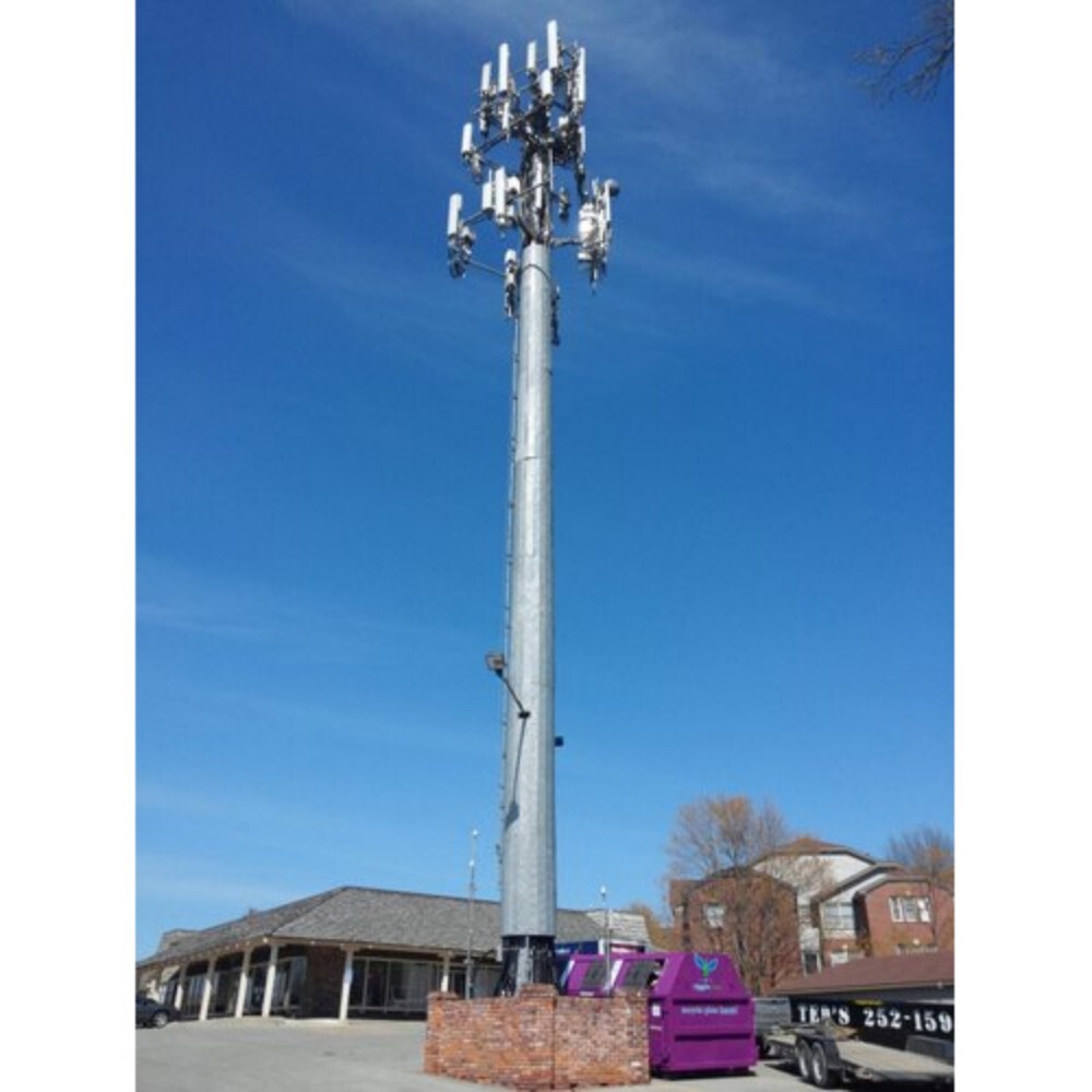 High Mast Lighting Poles - Color: Silver / Grey / Customized