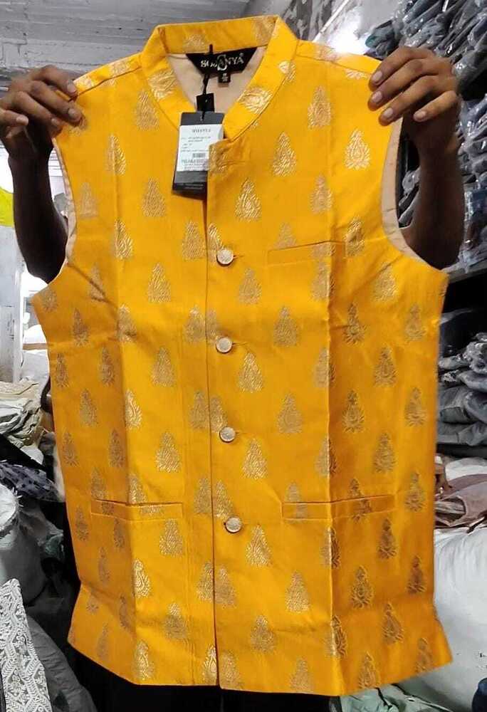 MEN'S PREMIUM QUALITY BRANDED JACKET