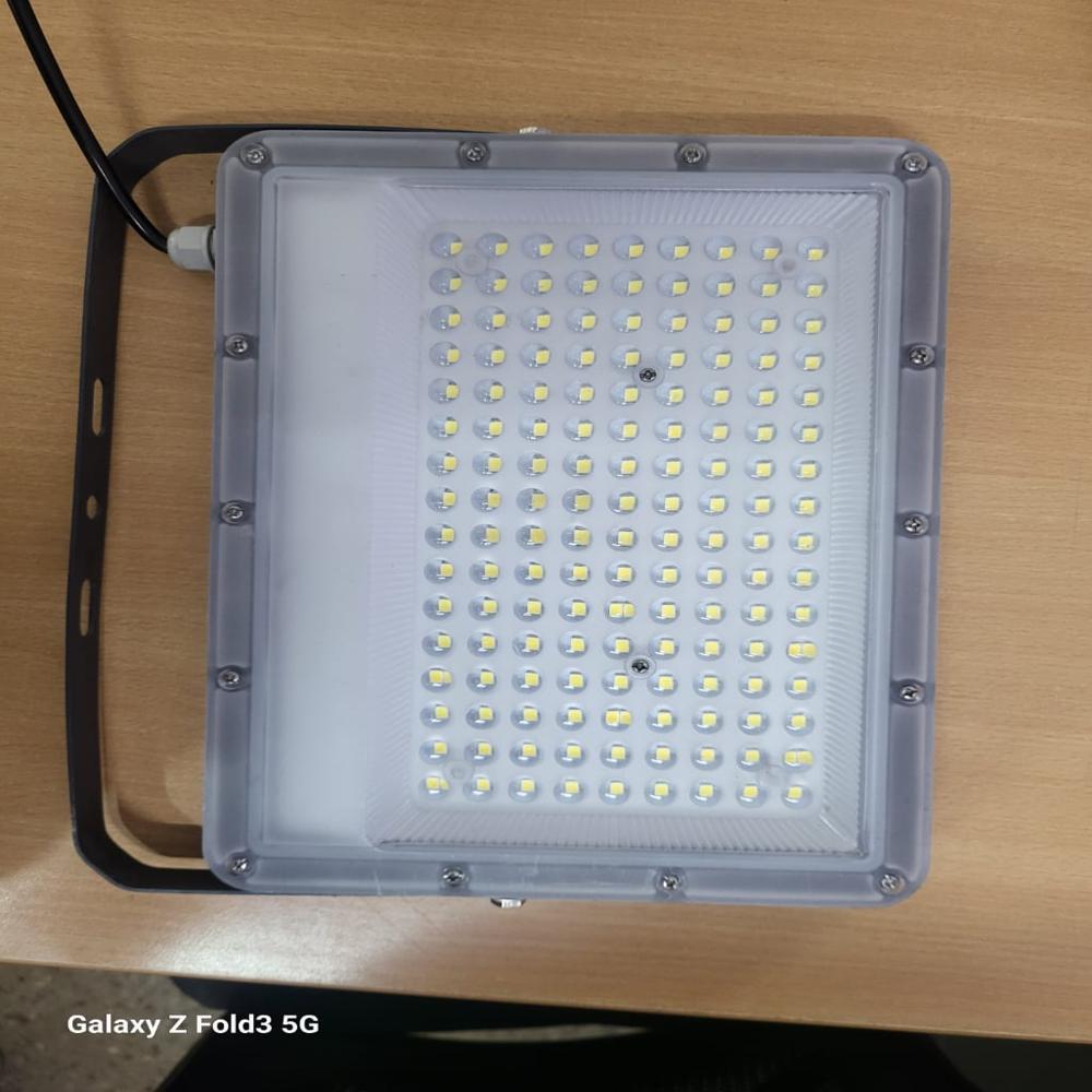 100W HYBRID FLOOD LIGHT