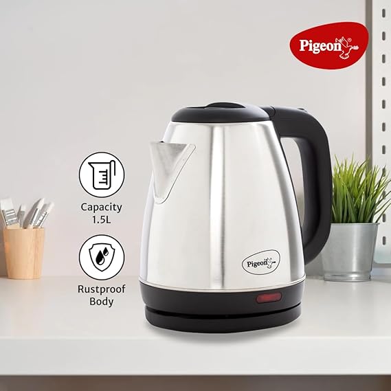 Pigeon 1.5 litre Hot Kettle and Stainless Steel Water Bottle Combo