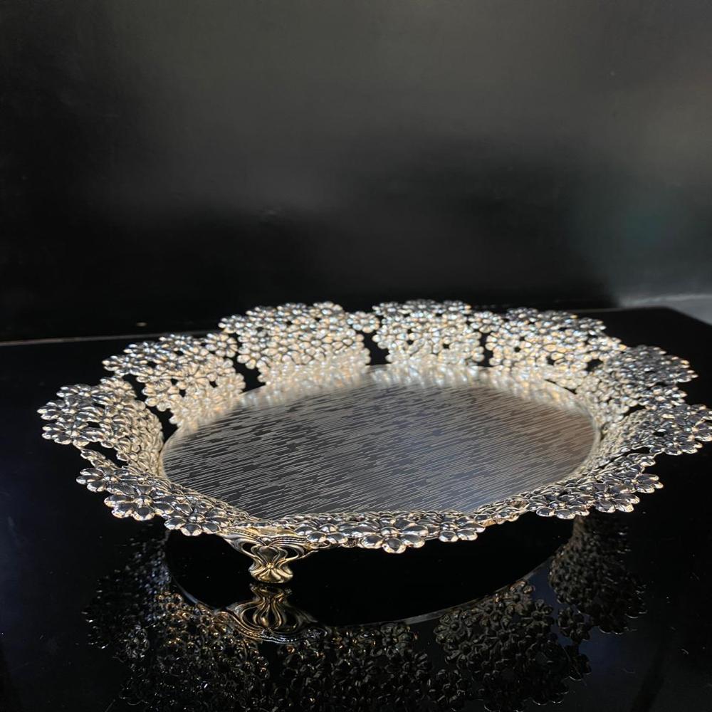 Silver Plated Oval Tray - Material: Metal