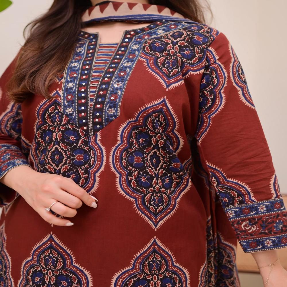 Ladies Long Designer Dress