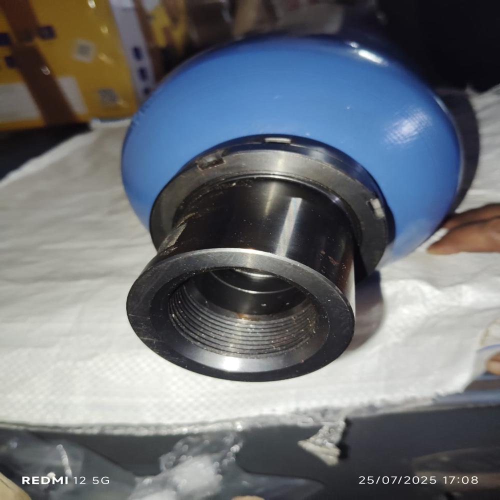 Bladder Type Accumulator - Steel Body, Standard Size, Blue Color | Hydraulic Force, Manual Power Source, Industrial Usage, Good Quality