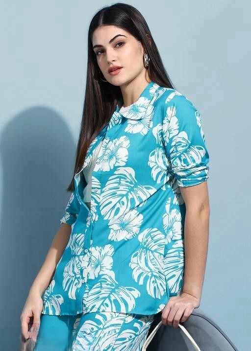 women night dress & girl cord set