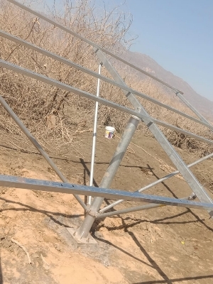 Solar Pole Stand - Color: Silver