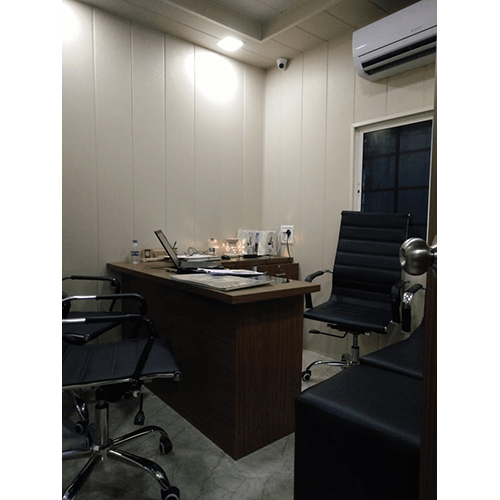 Portable Luxury Office - Color: White