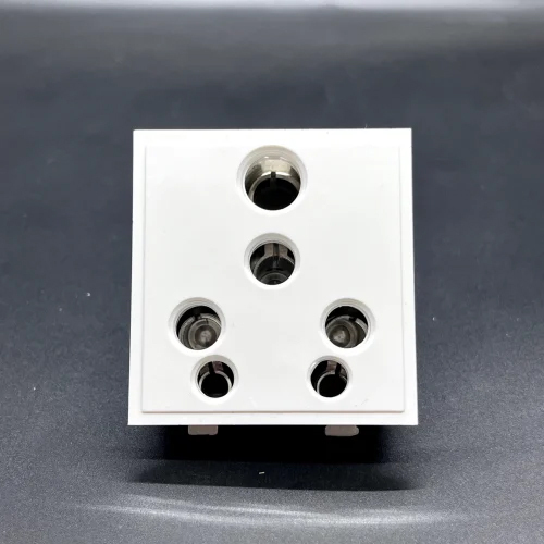 16 Amp 5 Pin Multi Socket With Porcelain - Color: White