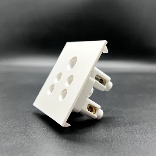 5 Pin Socket Royal - Color: White