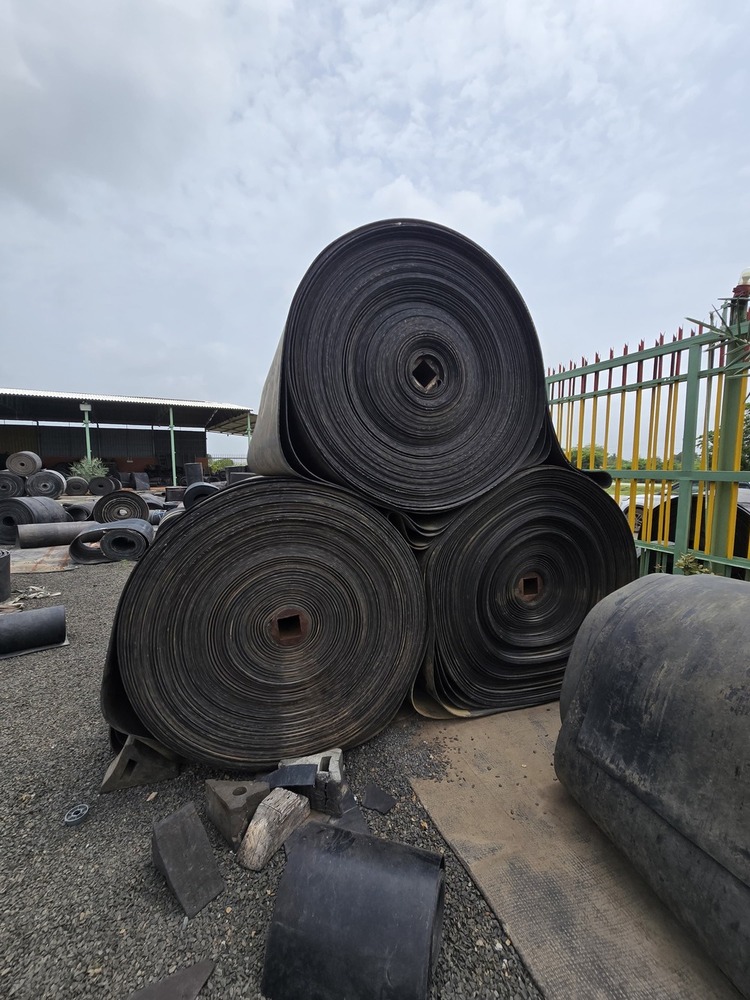 Black Rubber Conveyor Belt