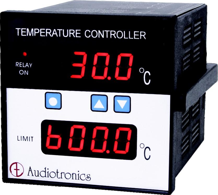Universal Temperature Controller Model 6615