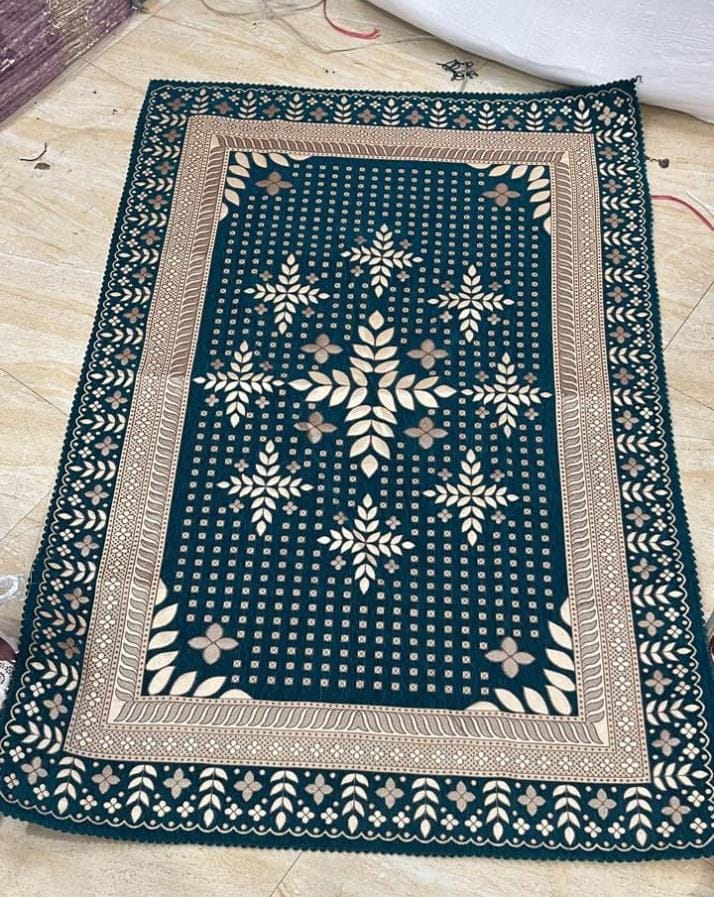 Designer Velvet Bedsheet