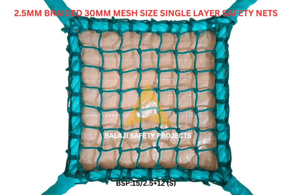 2.5Mm Braided 30Mm Mesh Size Single Layer Safety Nets - Color: Green
