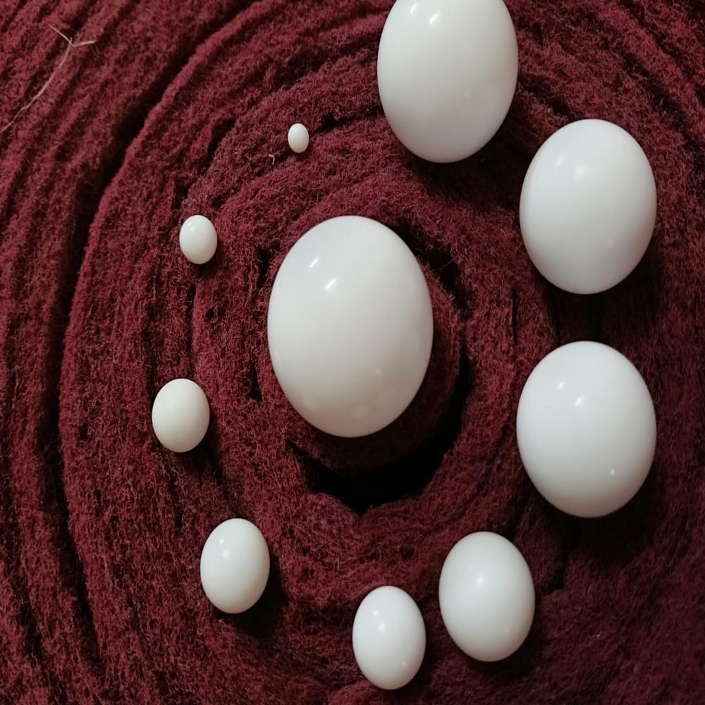 Ptfe बॉल