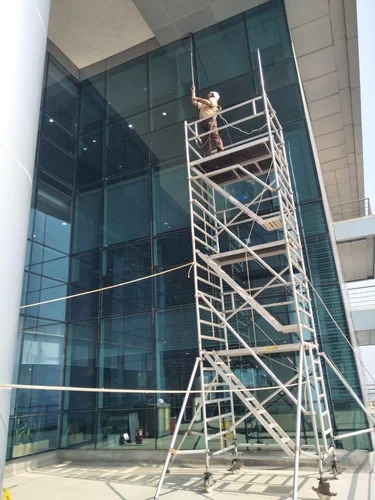 16 Feet Aluminium Mobile Scaffolding Tower