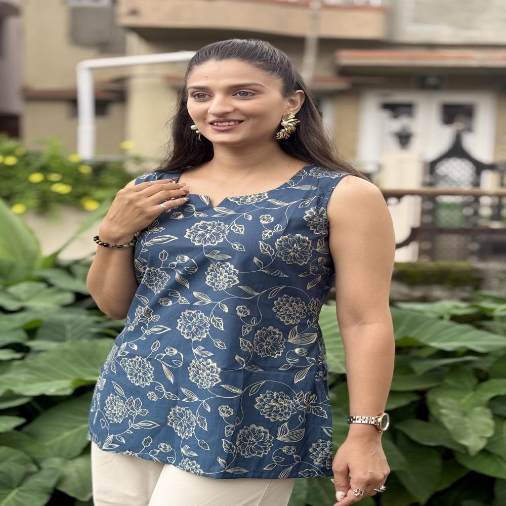 Floral Printed Indigo Kurti