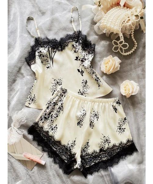 Women nightwear Tops with Shorts