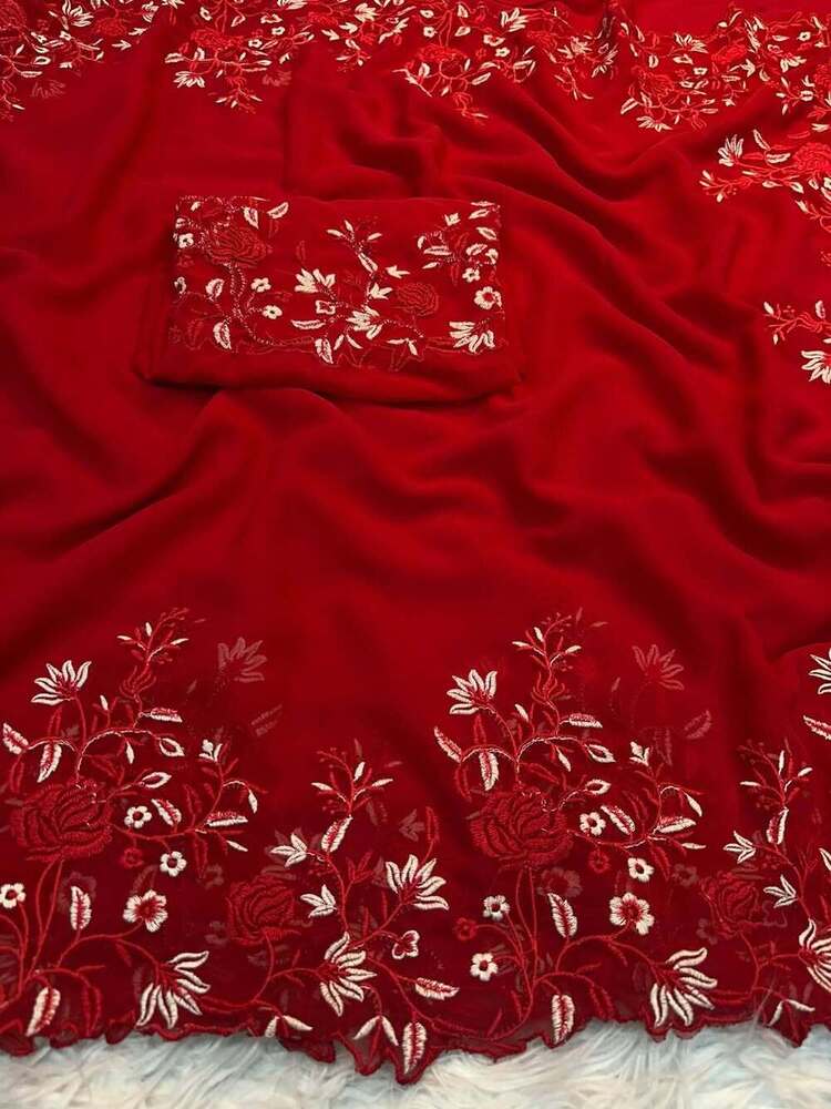 Super Georgette Styalist Saree - Bust Size: 44 Inch (In)