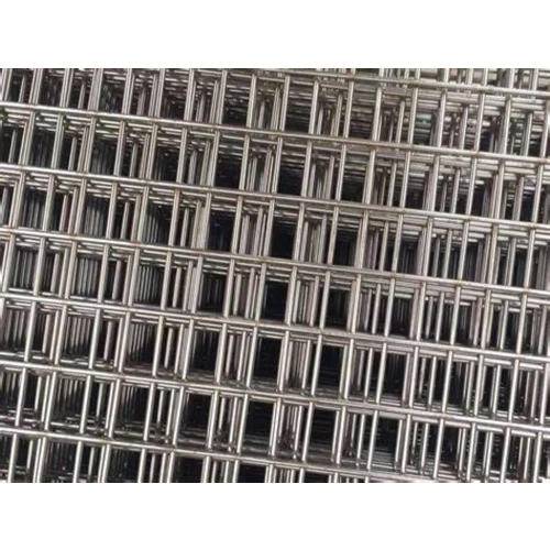 Stainless Steel 304 Welded Mesh - Color: Silver