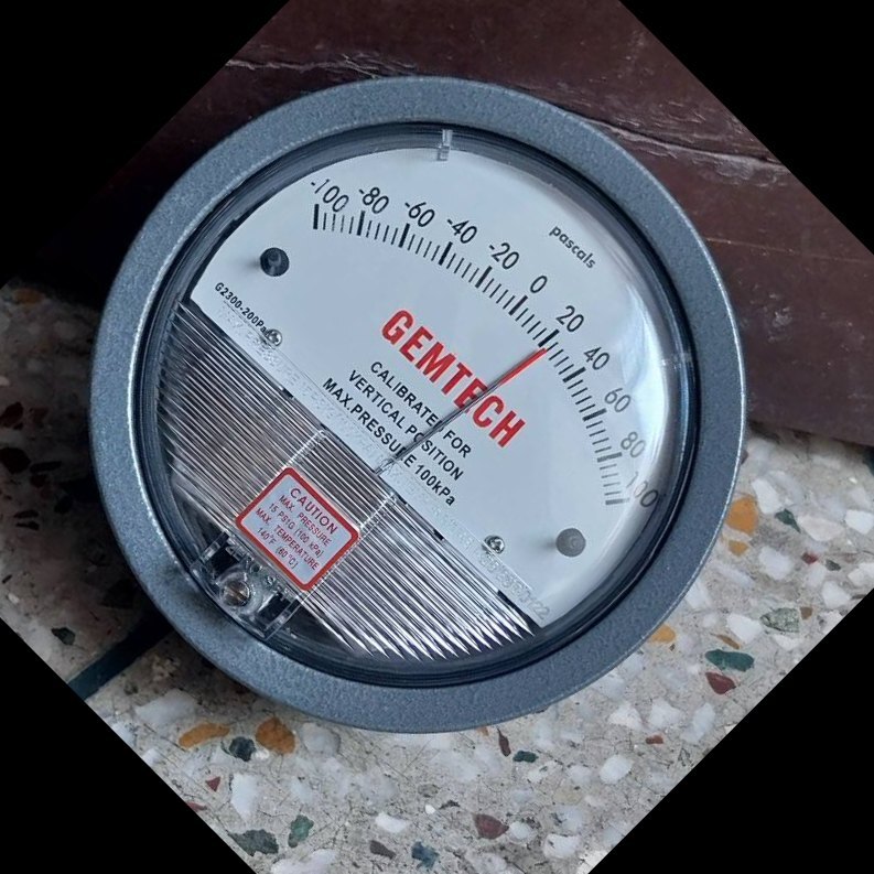 NO 1 GEMTECH Differential Pressure Gauge India