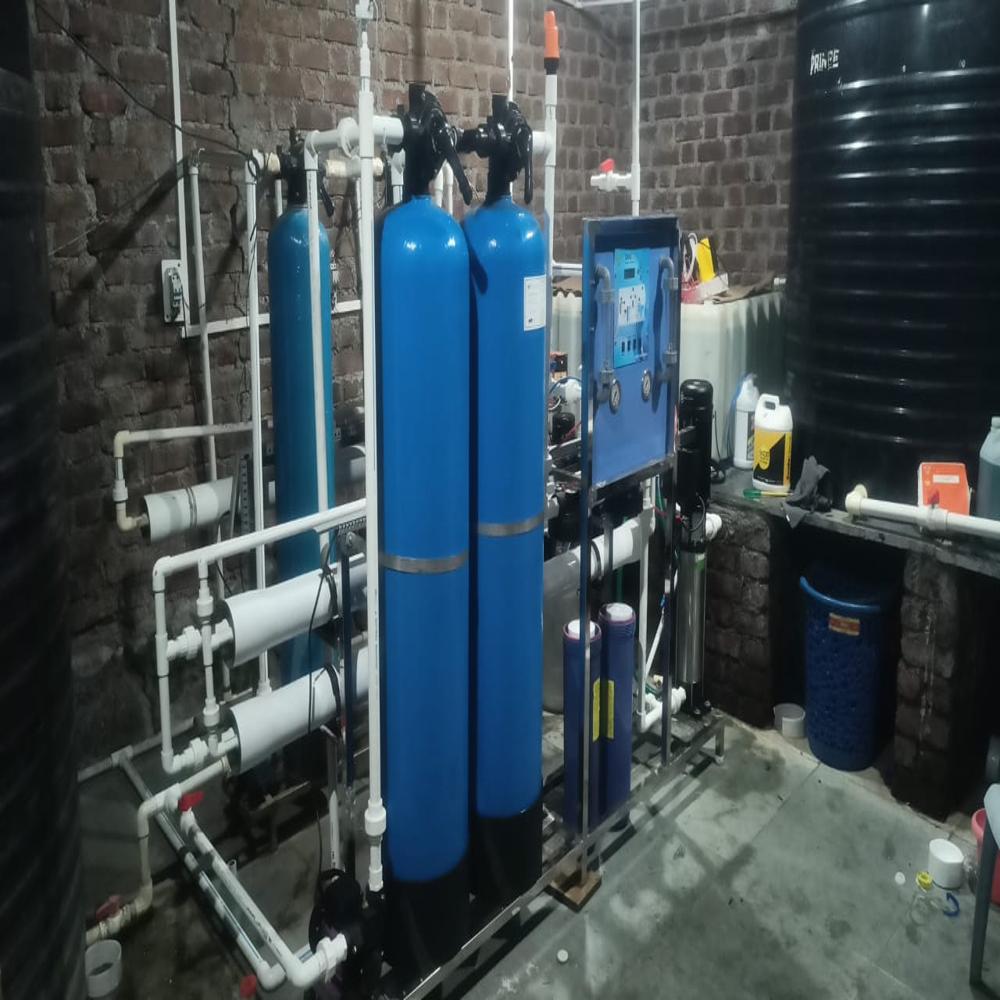 Semi Automatic Commercial Reverse Osmosis Plant
