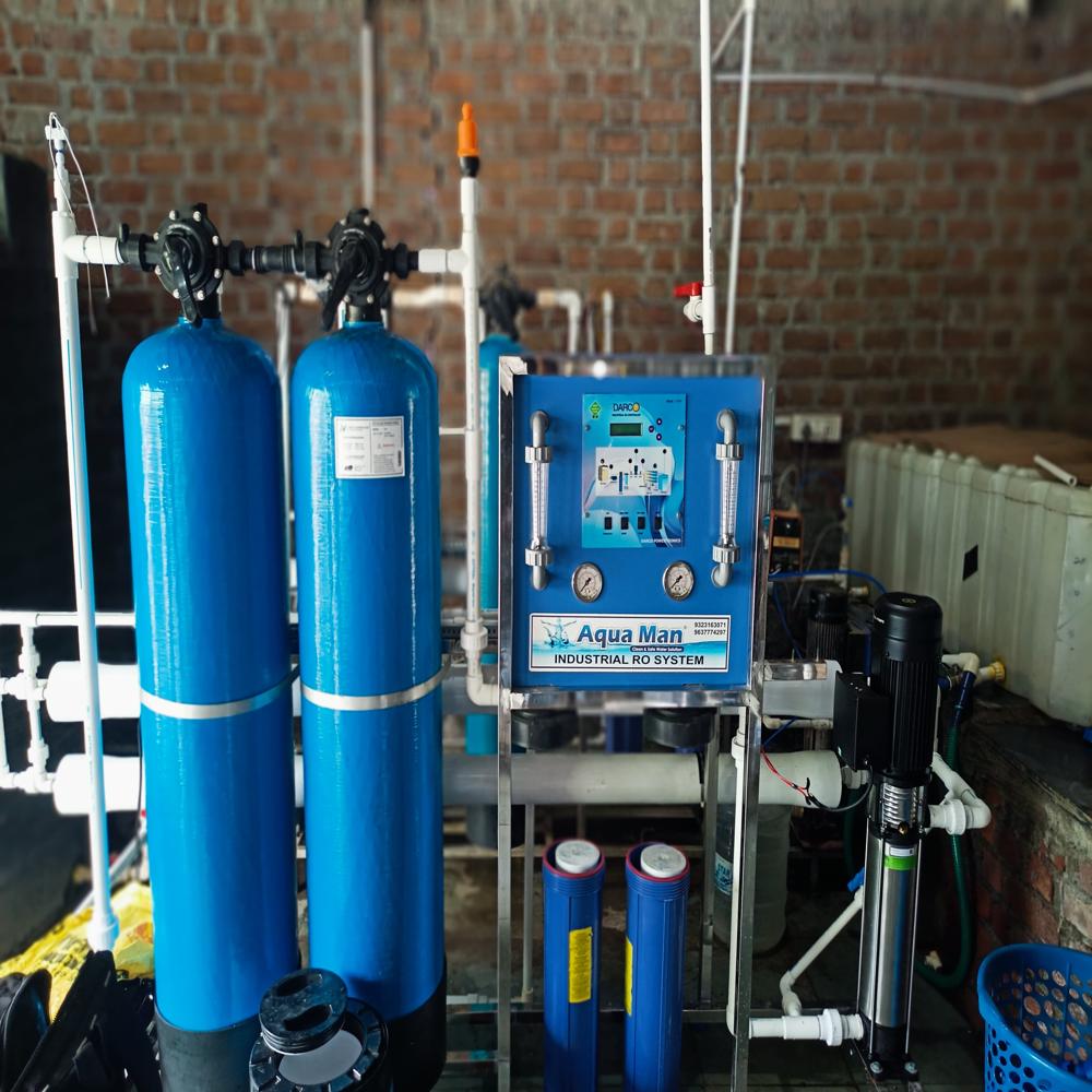 Semi Automatic Commercial Reverse Osmosis Plant