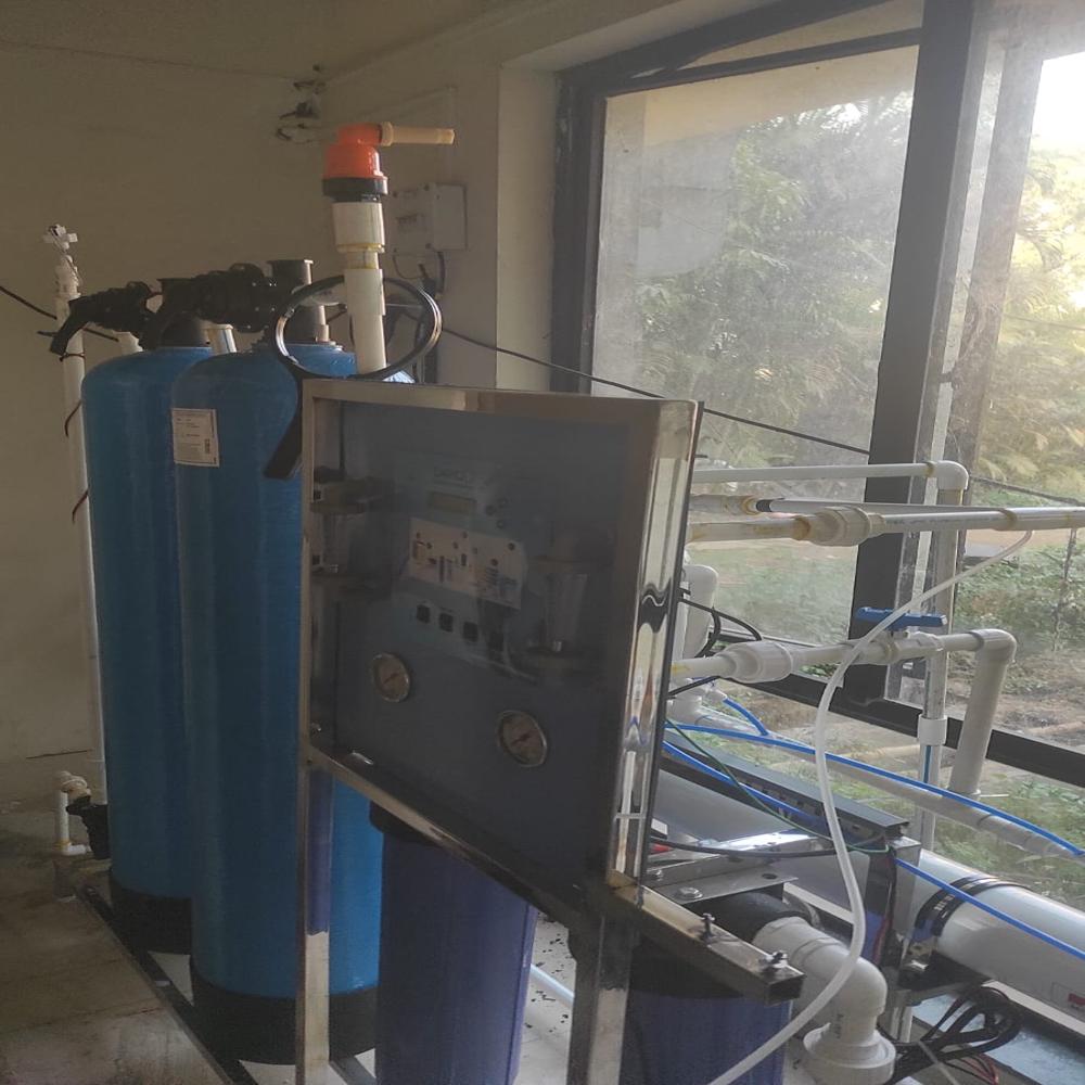 1000 Lph Industrial Ro Plant - Efficiency (%): 100 %