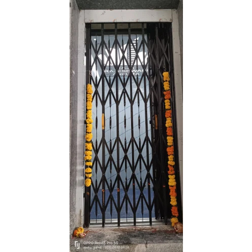 Collapsible Gate Lift - Material: Stainless Steel