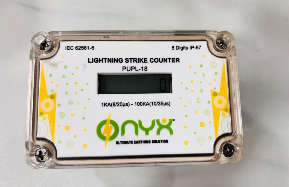ONYX MAKE LIGHTNING STRIKE COUNTER