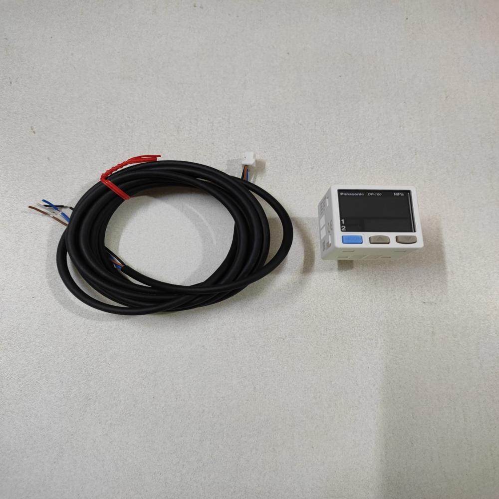DP-102 Dual Display Digital Pressure Sensor