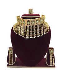 Brass Choker Necklace Set - Color: Golden