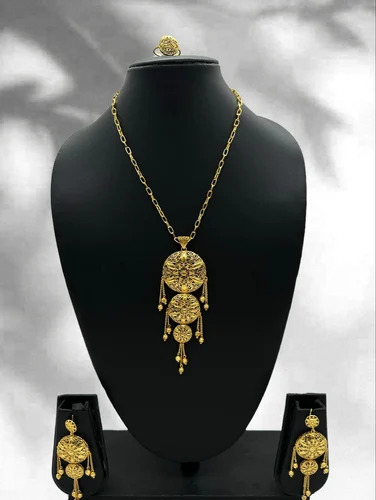 Party Wear Necklace Earring Ring Set - Color: Golden