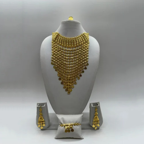 Martasha Necklace Set
