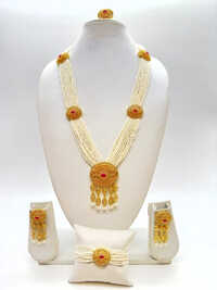 Designer Pearl Necklace Set - Color: Golden