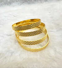 Ladies Round Brass Bangles - Color: Golden
