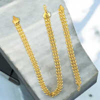 Gold Plated Chain Bracelet - Color: Golden