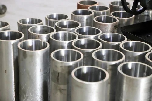 Hchcr D3 Sleeve Pipe - Color: Silver