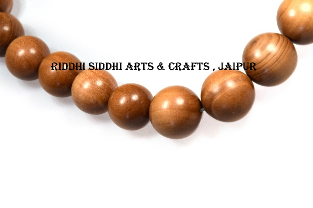 Impeccable Finish Sandalwood Ornaments