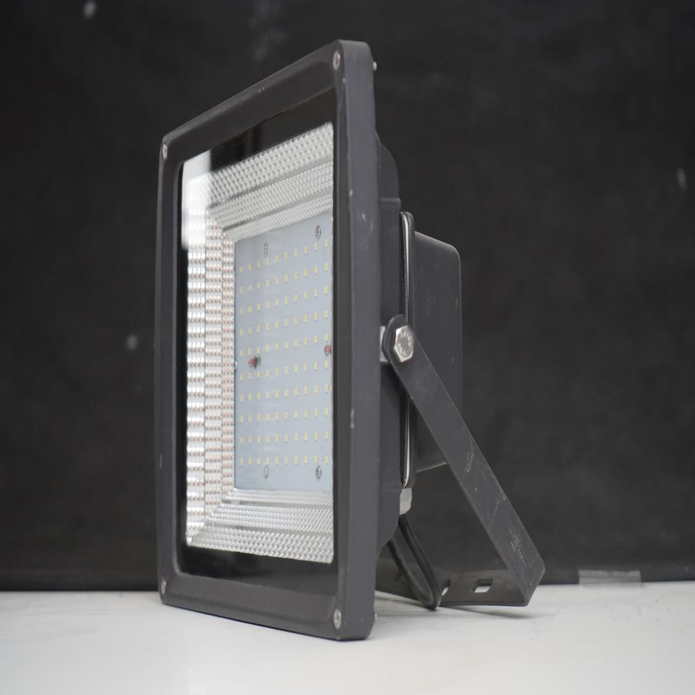 Led Flood Light - 120w ( Nile) - Application: Outdoor And Indoor