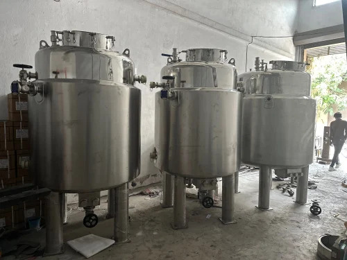 5000 Ltr Industrial Vessel - Application: Chemical And Oil