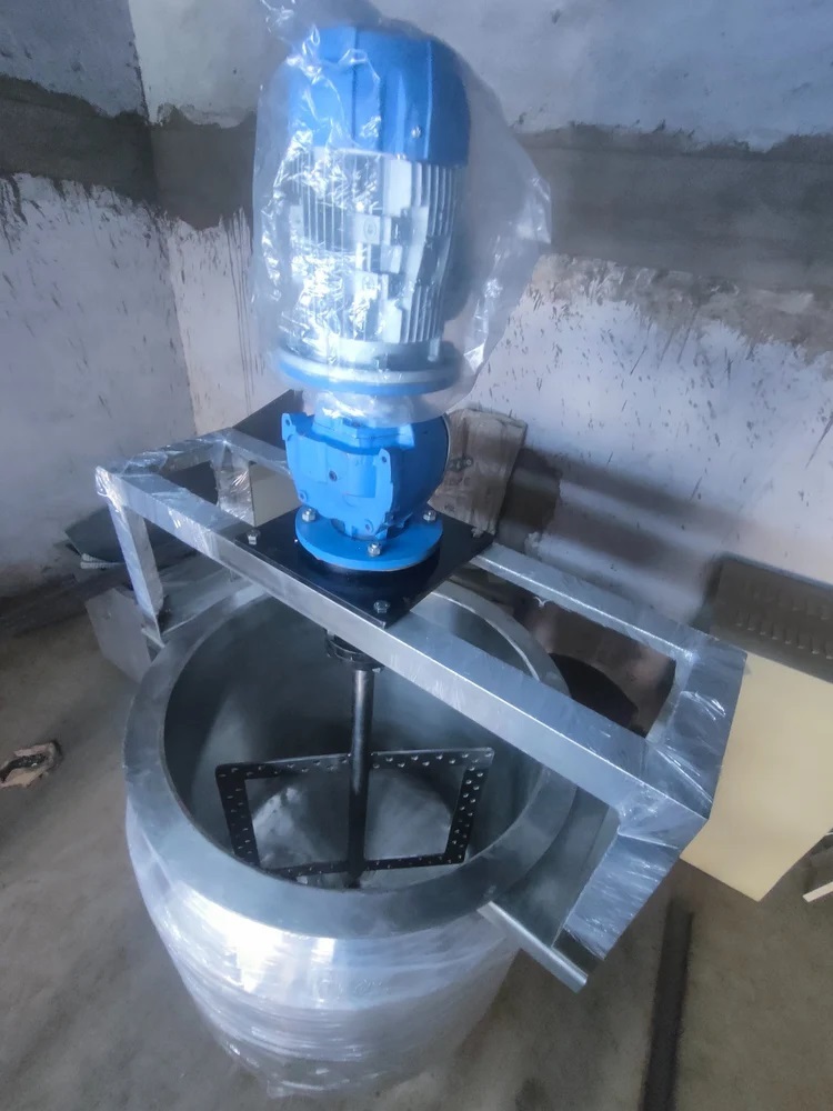 Anchor Type Agitator