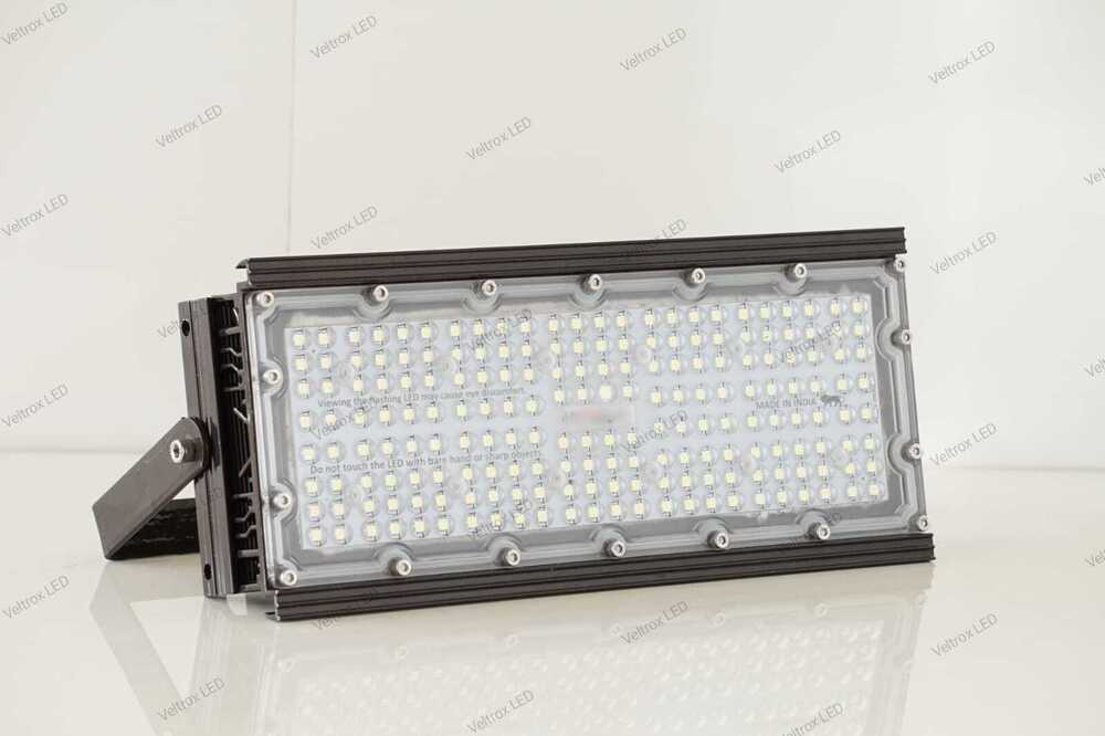 Veltrox 100W LED Lens Flood Light For Cold Storage