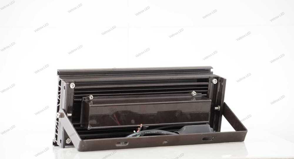 Veltrox 100w Led Lens Flood Light For Cold Storage - Color: White