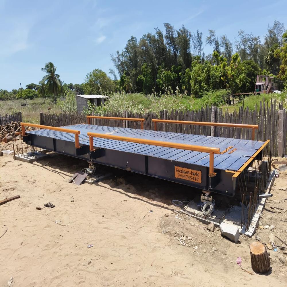 Pitless Concrete Weighbridge - Color: Blue