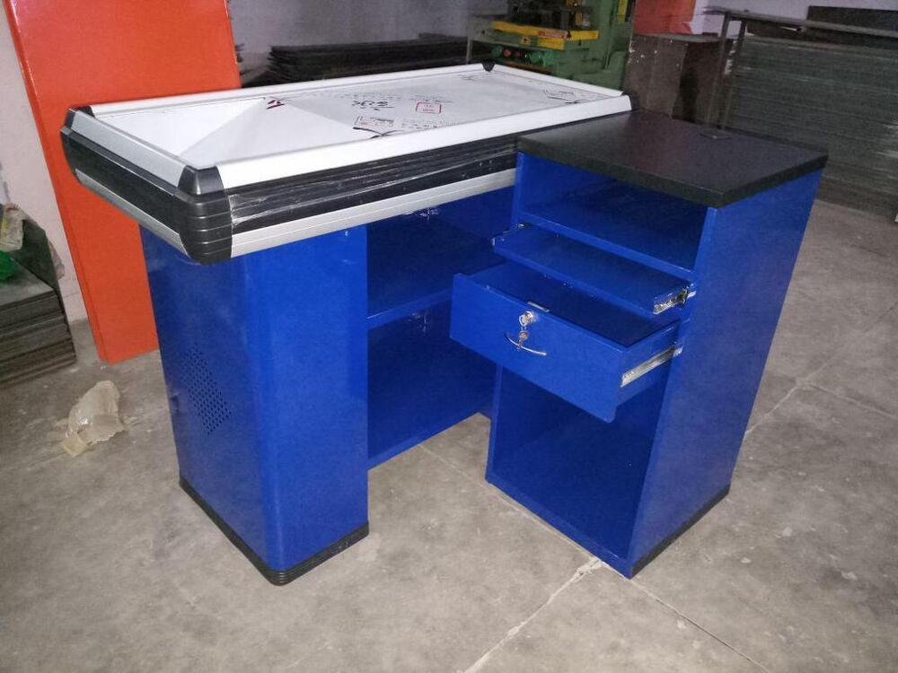 checkout counter/ super  market cash counter