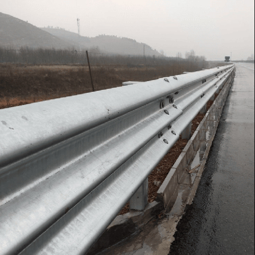 Crash Barrier Thrie Beam - Color: Silver